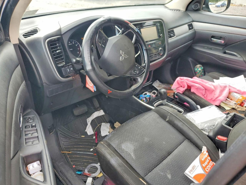 Mitsubishi OUTLANDER 2017 — Copart