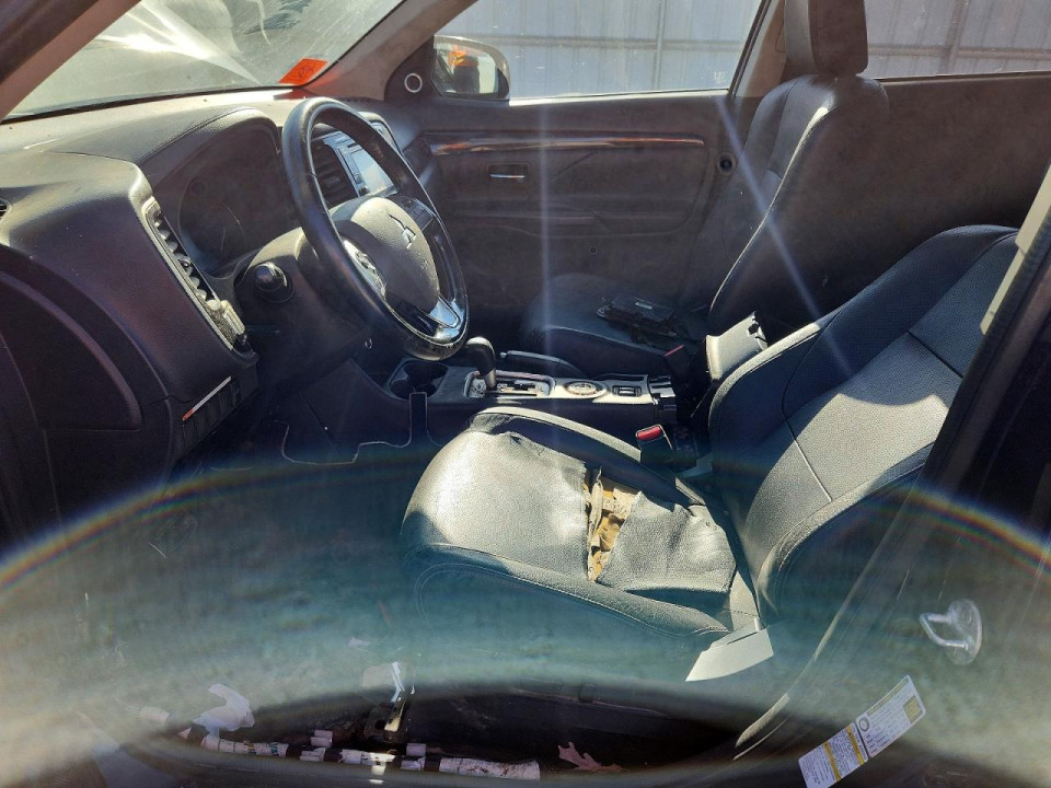Mitsubishi OUTLANDER 2016 — Copart