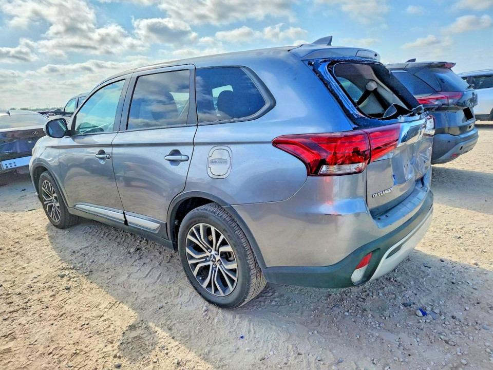 Mitsubishi OUTLANDER 2020 — Copart
