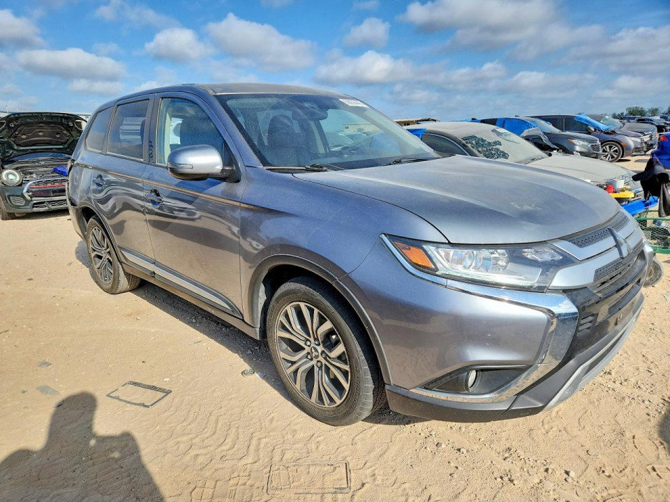Mitsubishi OUTLANDER 2020 — Copart