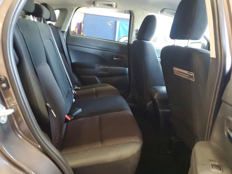 Mitsubishi OUTLANDER 2017 — Copart