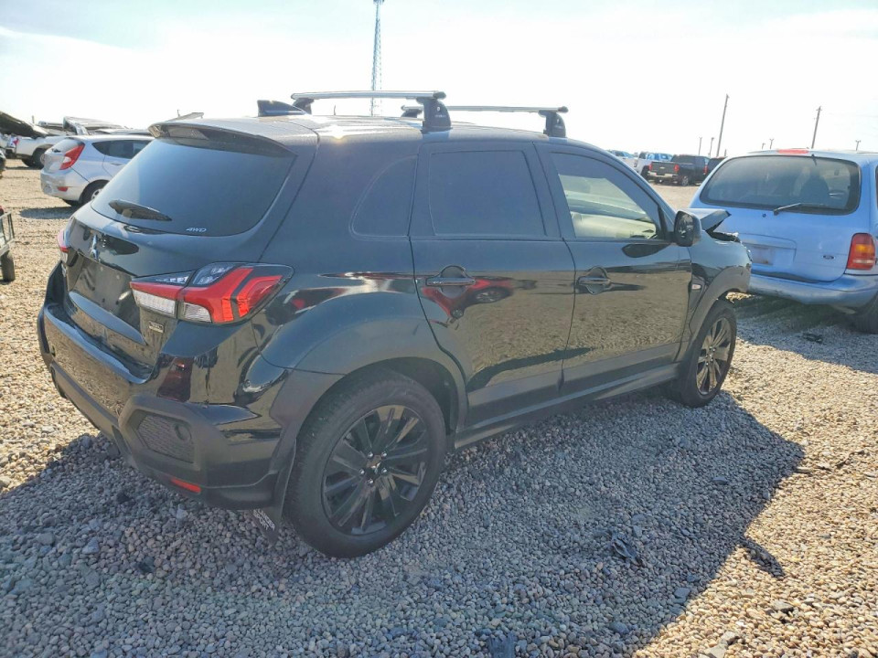 Mitsubishi OUTLANDER 2024 — Copart