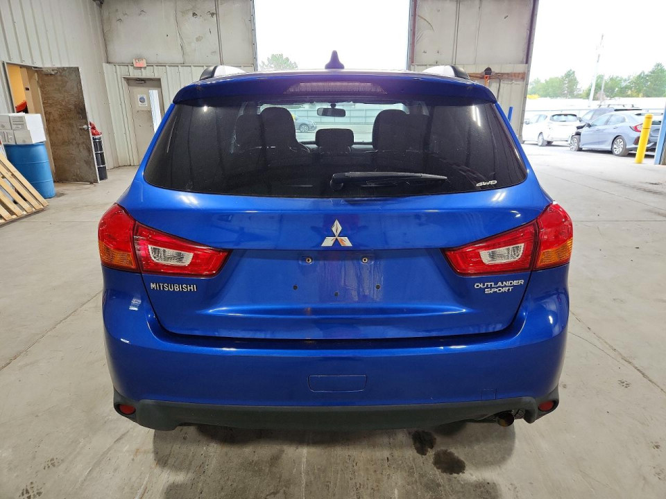 Mitsubishi OUTLANDER 2017 — Copart