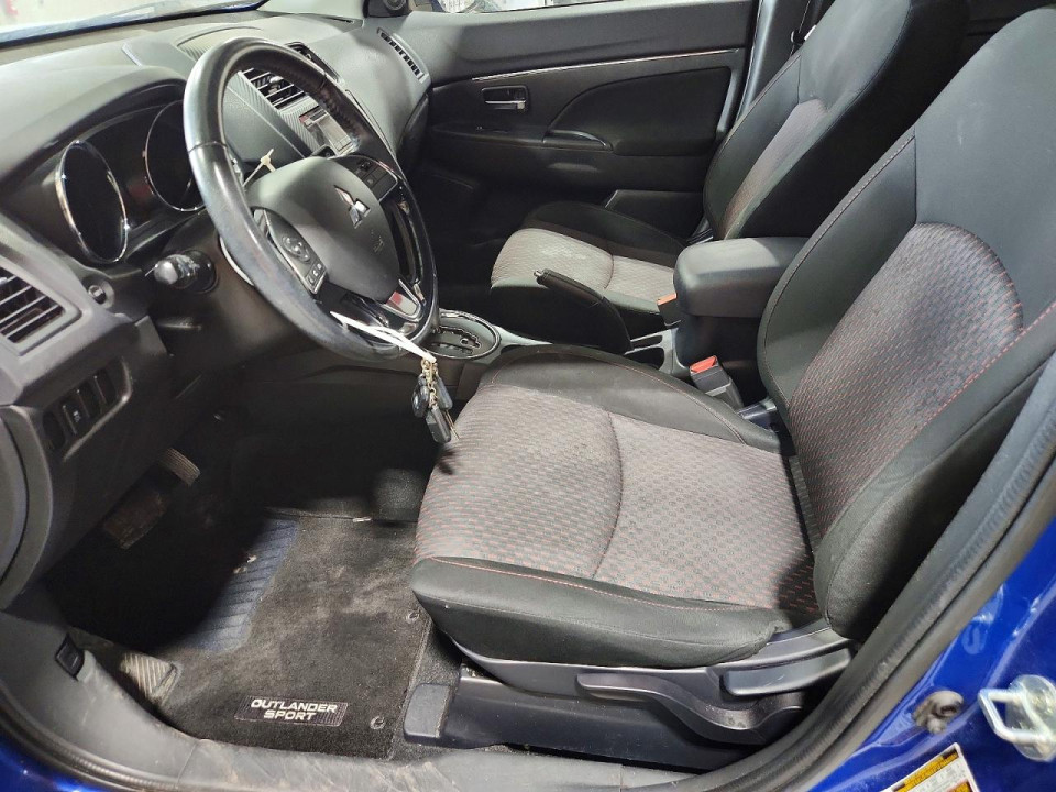 Mitsubishi OUTLANDER 2017 — Copart