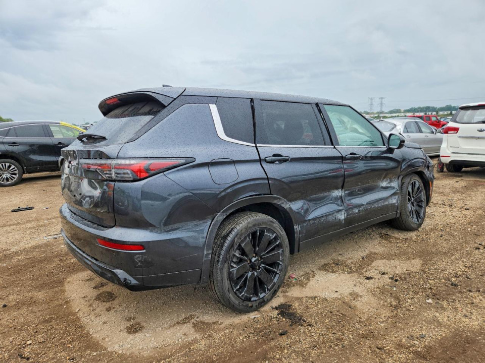 Mitsubishi OUTLANDER 2026 — Copart