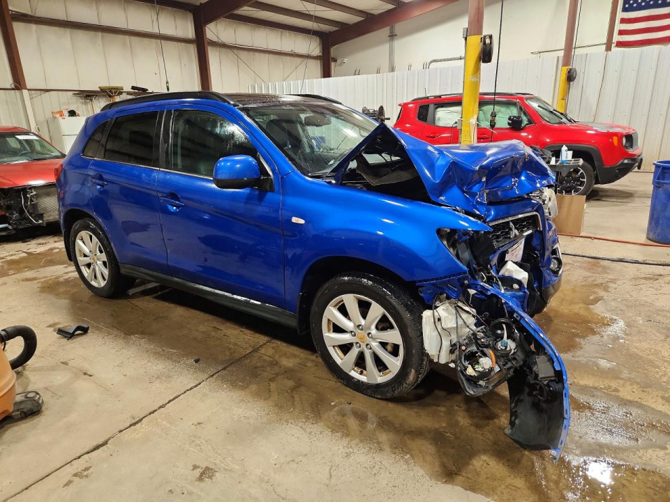 Mitsubishi OUTLANDER 2015 — Copart