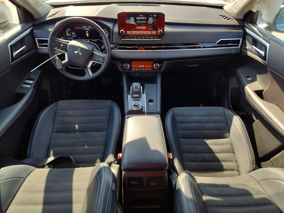 Mitsubishi OUTLANDER 2024 — Copart