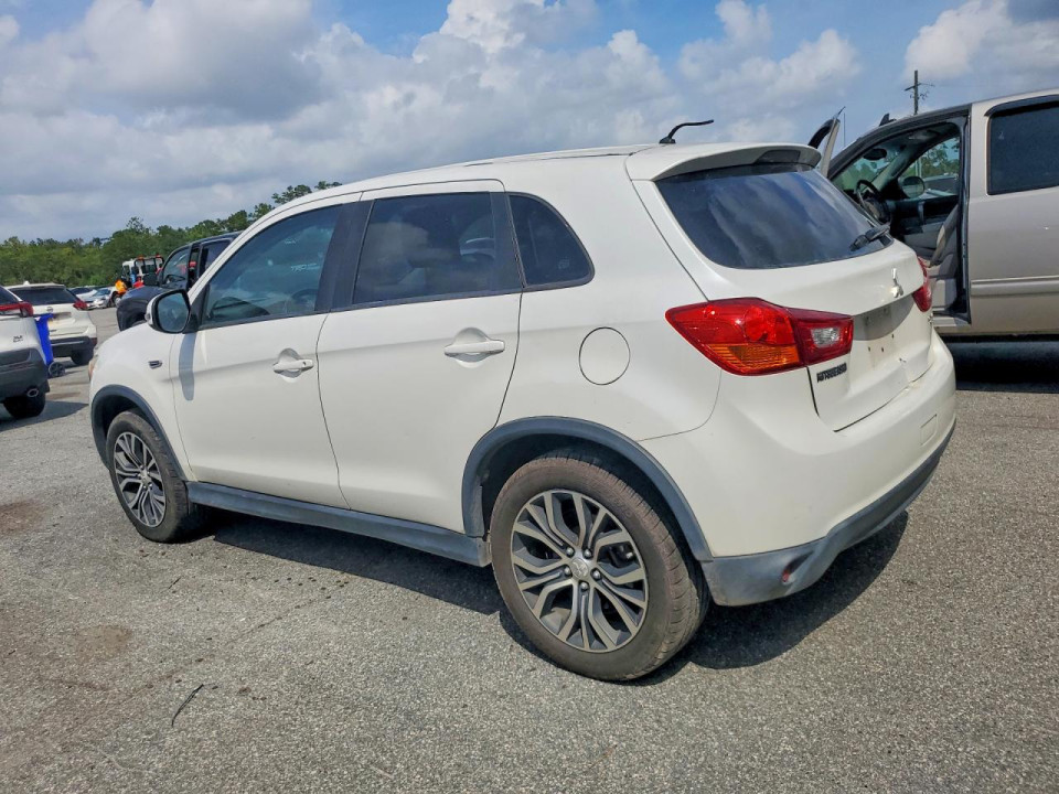 Mitsubishi OUTLANDER 2016 — Copart