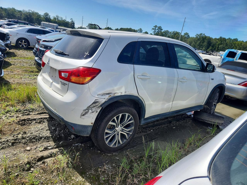 Mitsubishi OUTLANDER 2016 — Copart