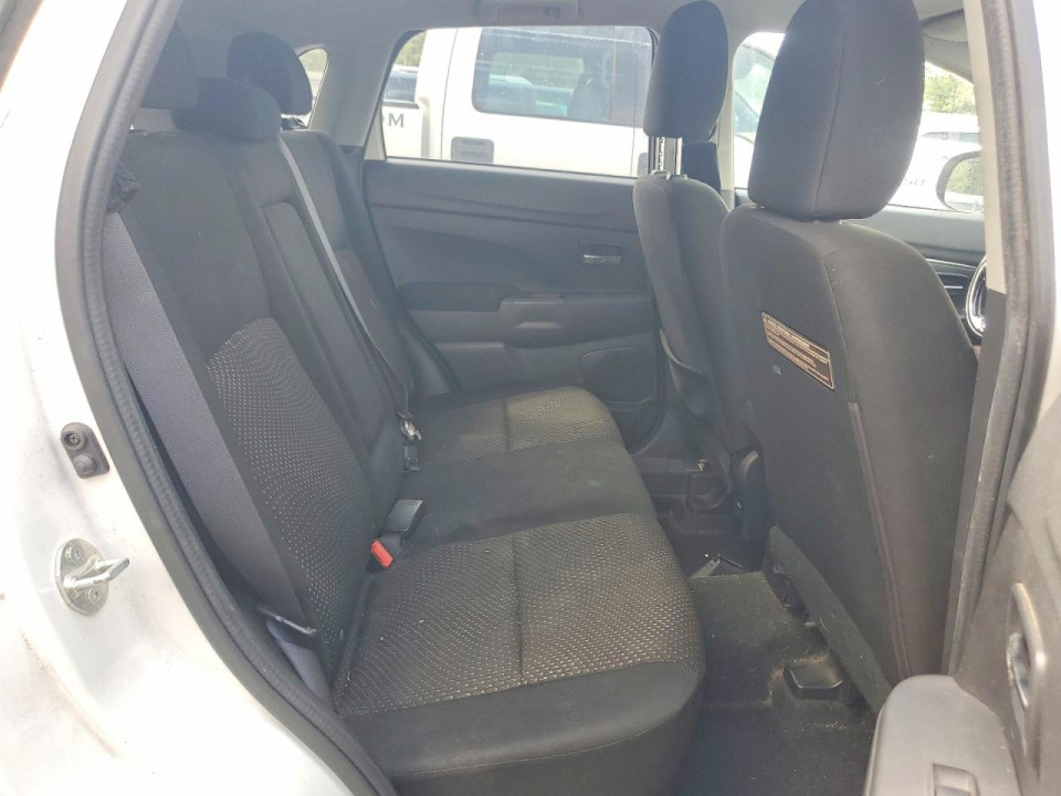 Mitsubishi OUTLANDER 2016 — Copart