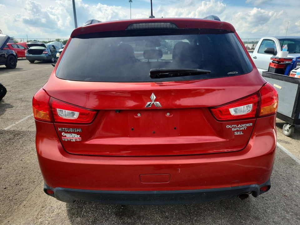 Mitsubishi OUTLANDER 2016 — Copart