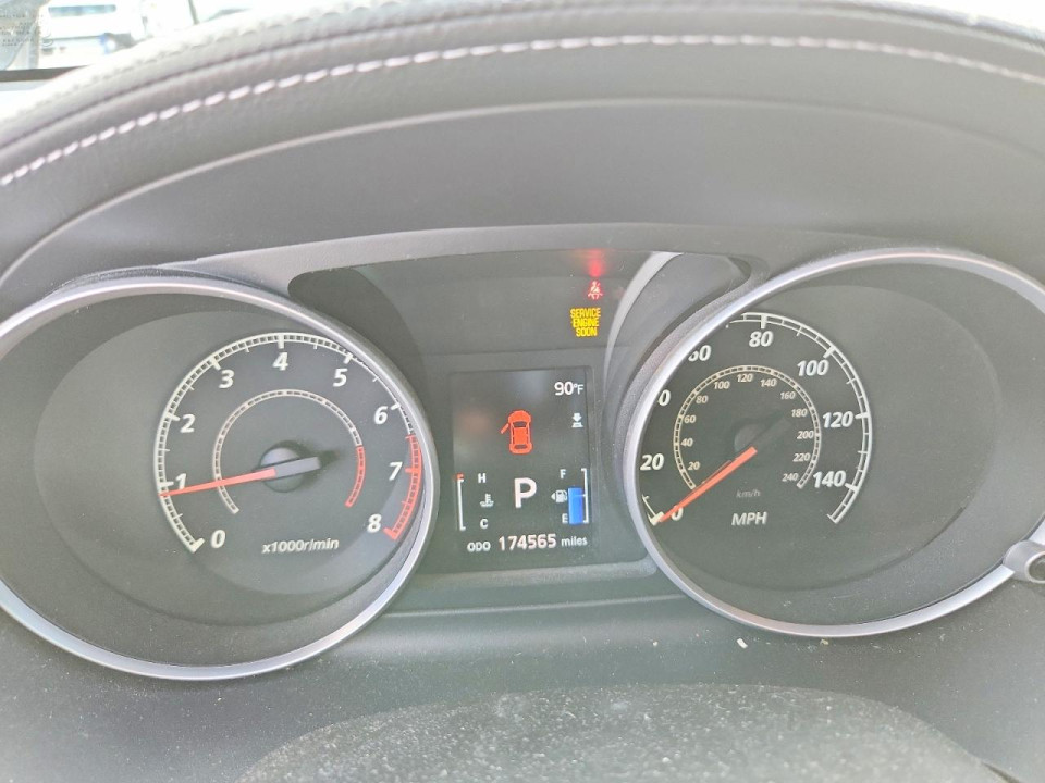 Mitsubishi OUTLANDER 2013 — Copart
