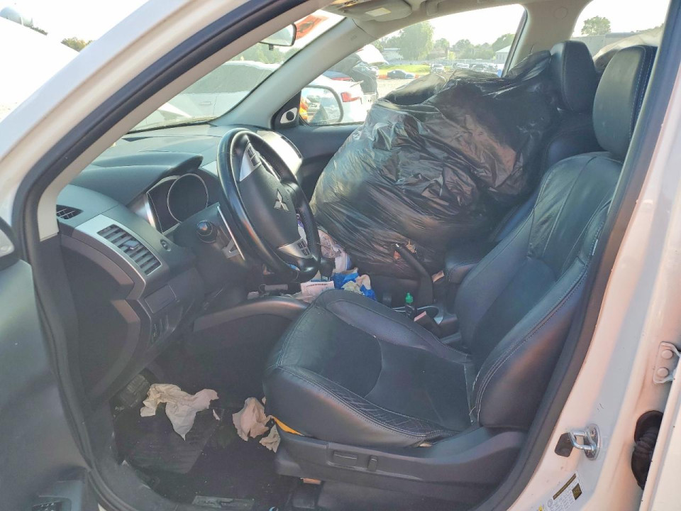 Mitsubishi OUTLANDER 2009 — Copart
