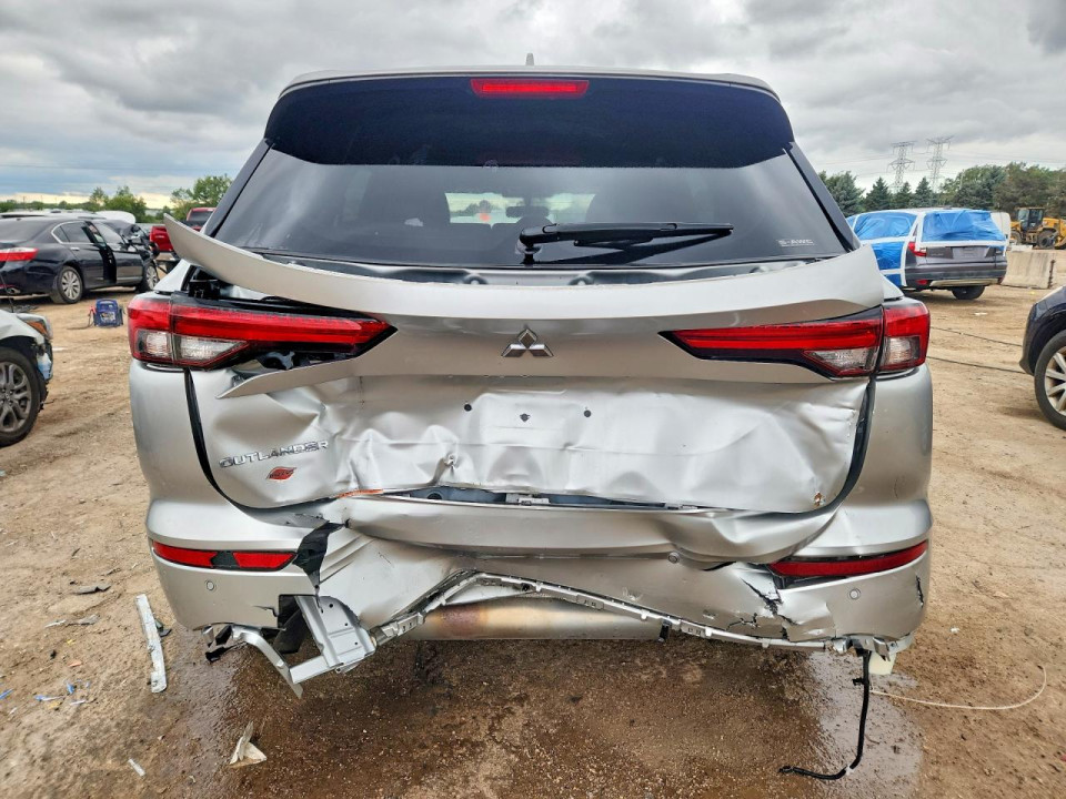 Mitsubishi OUTLANDER 2022 — Copart
