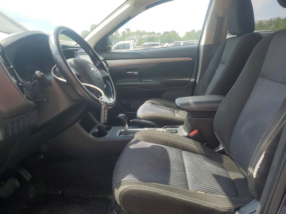 Mitsubishi OUTLANDER 2016 — Copart