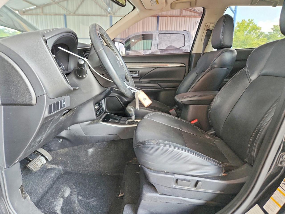 Mitsubishi OUTLANDER 2019 — Copart