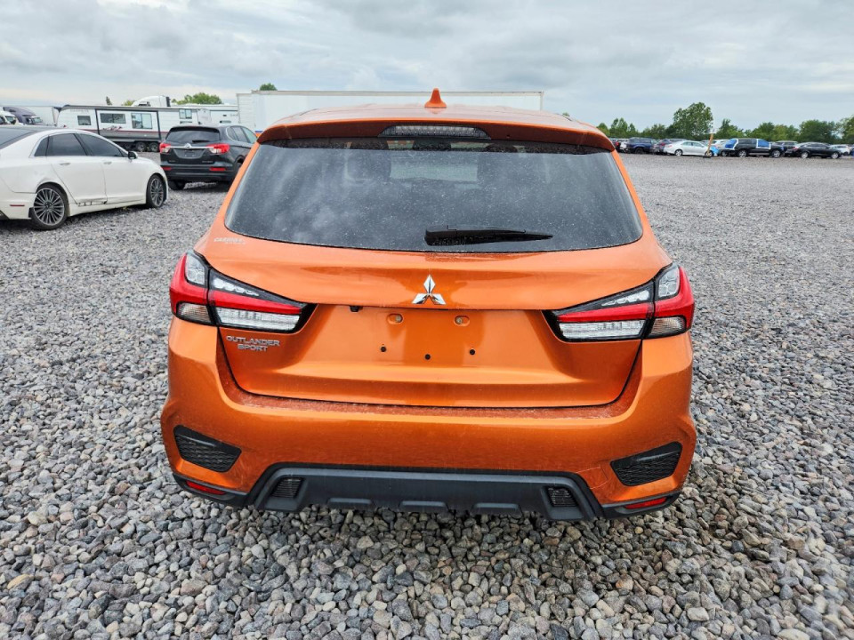 Mitsubishi OUTLANDER 2023 — Copart