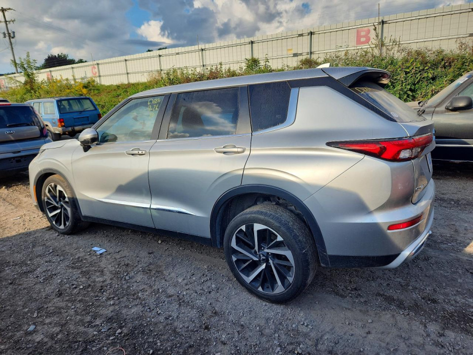 Mitsubishi OUTLANDER 2022 — Copart