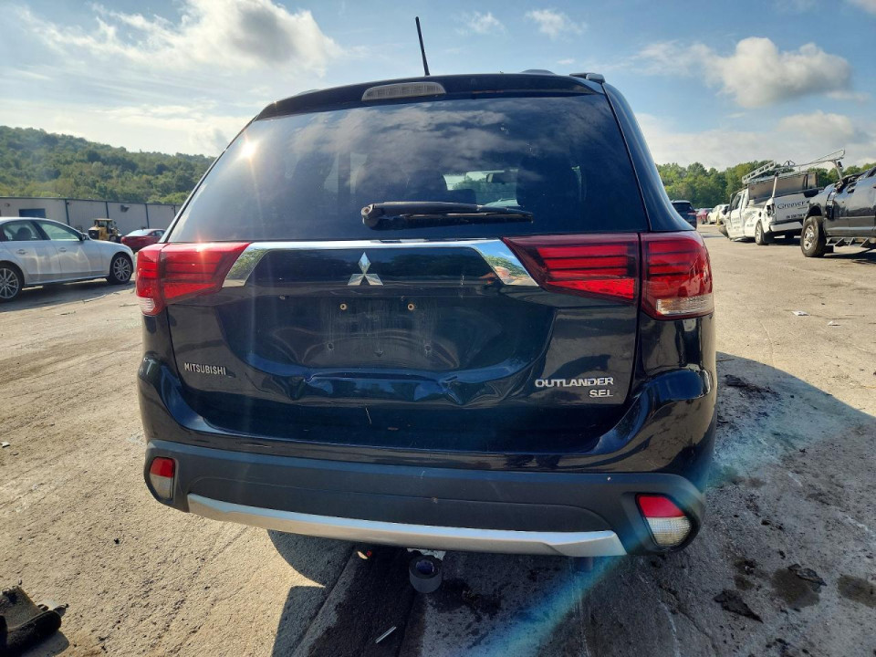 Mitsubishi OUTLANDER 2016 — Copart
