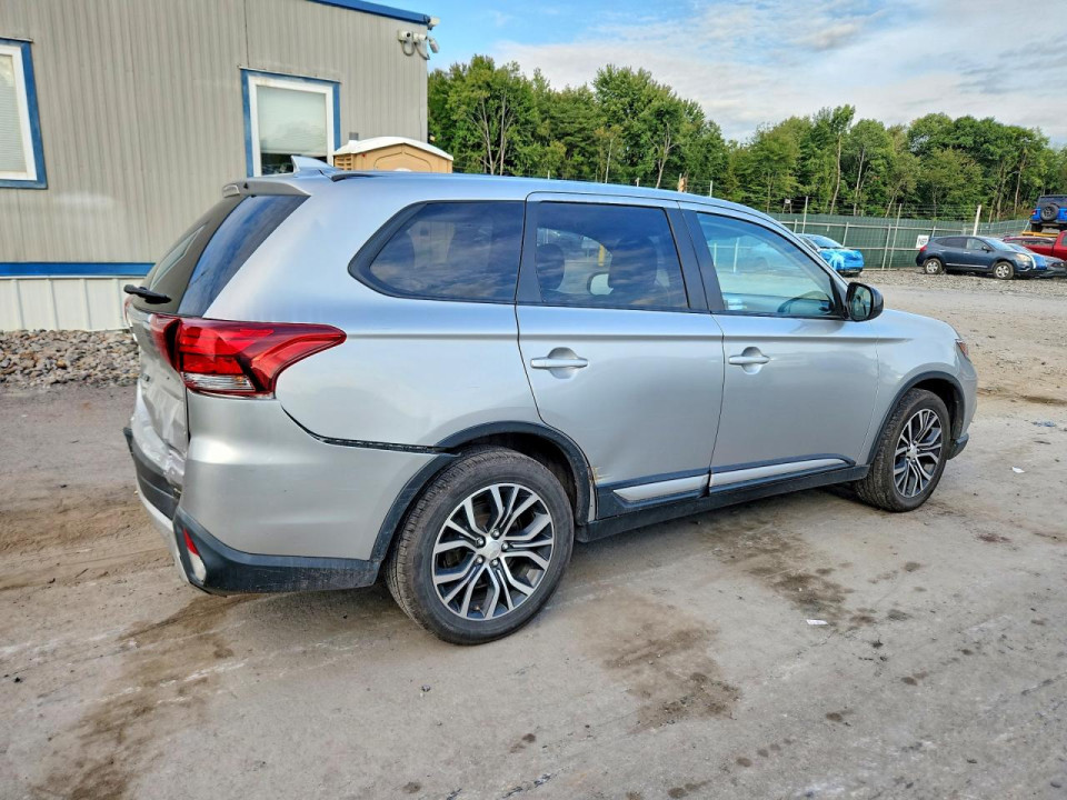 Mitsubishi OUTLANDER 2018 — Copart