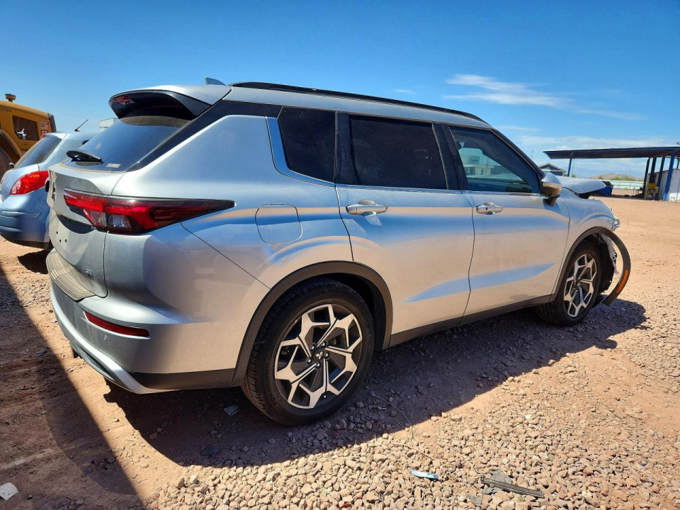 Mitsubishi OUTLANDER 2022 — Copart