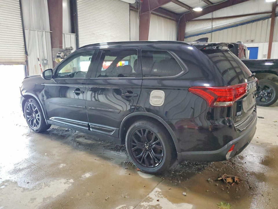 Mitsubishi OUTLANDER 2018 — Copart