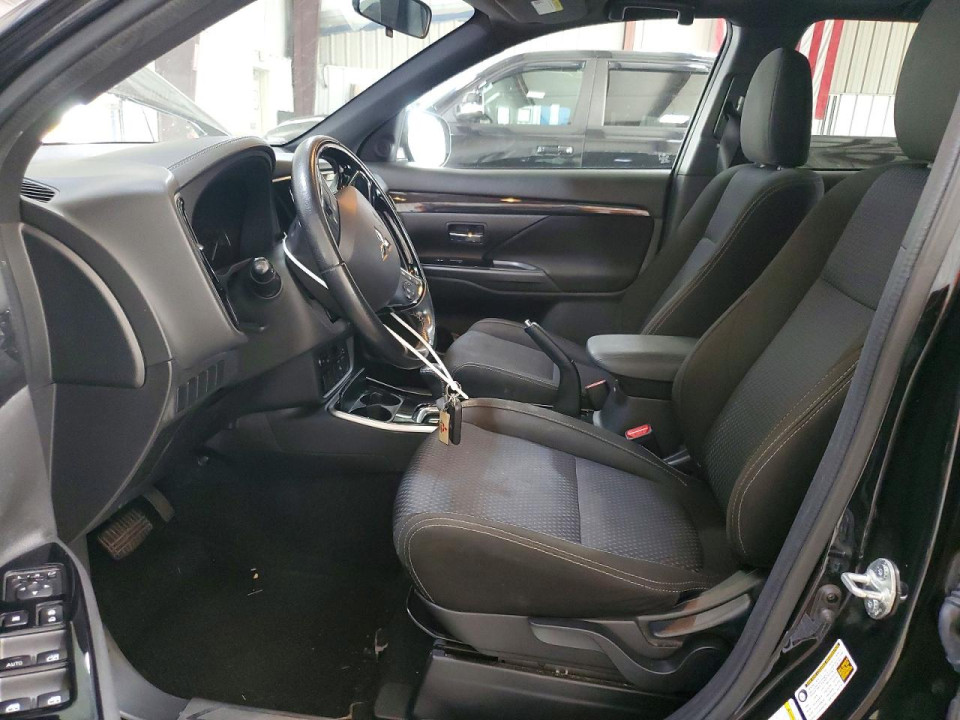 Mitsubishi OUTLANDER 2018 — Copart