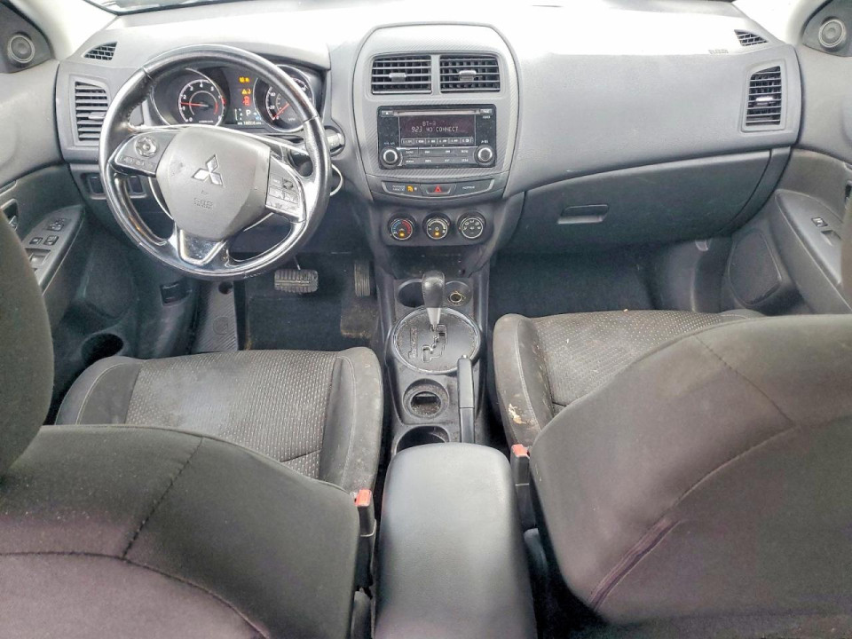 Mitsubishi OUTLANDER 2016 — Copart