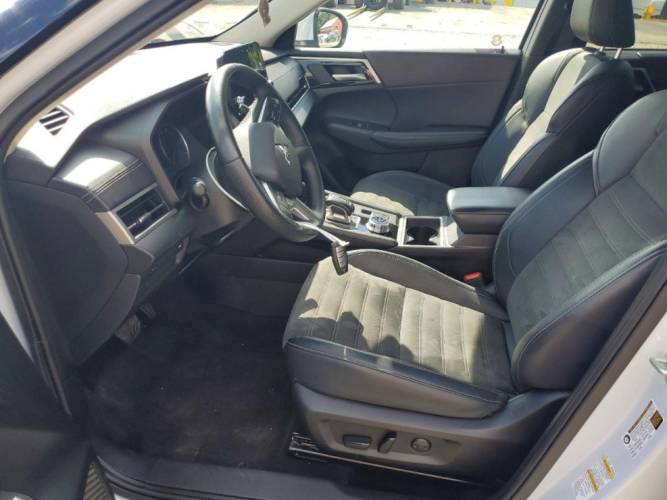 Mitsubishi OUTLANDER 2024 — Copart
