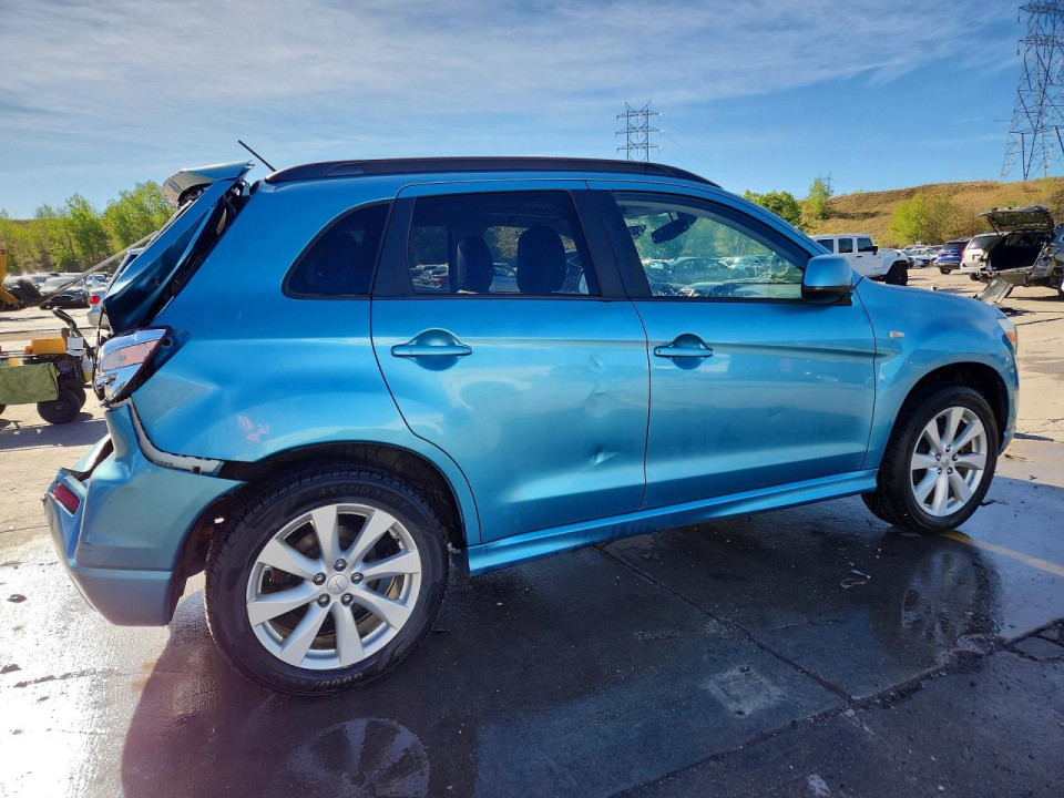 Mitsubishi OUTLANDER 2012 — Copart