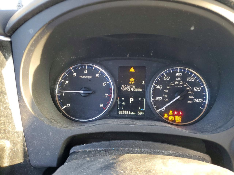 Mitsubishi OUTLANDER 2015 — Copart