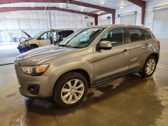 Mitsubishi OUTLANDER 2015 — Copart