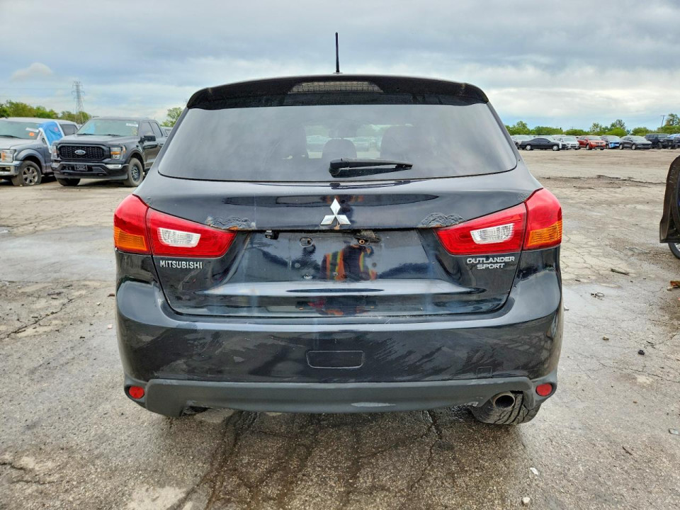 Mitsubishi OUTLANDER 2015 — Copart