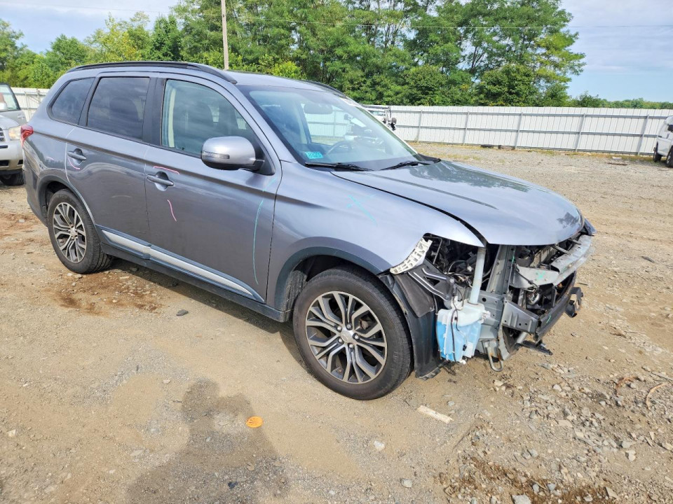Mitsubishi OUTLANDER 2016 — Copart