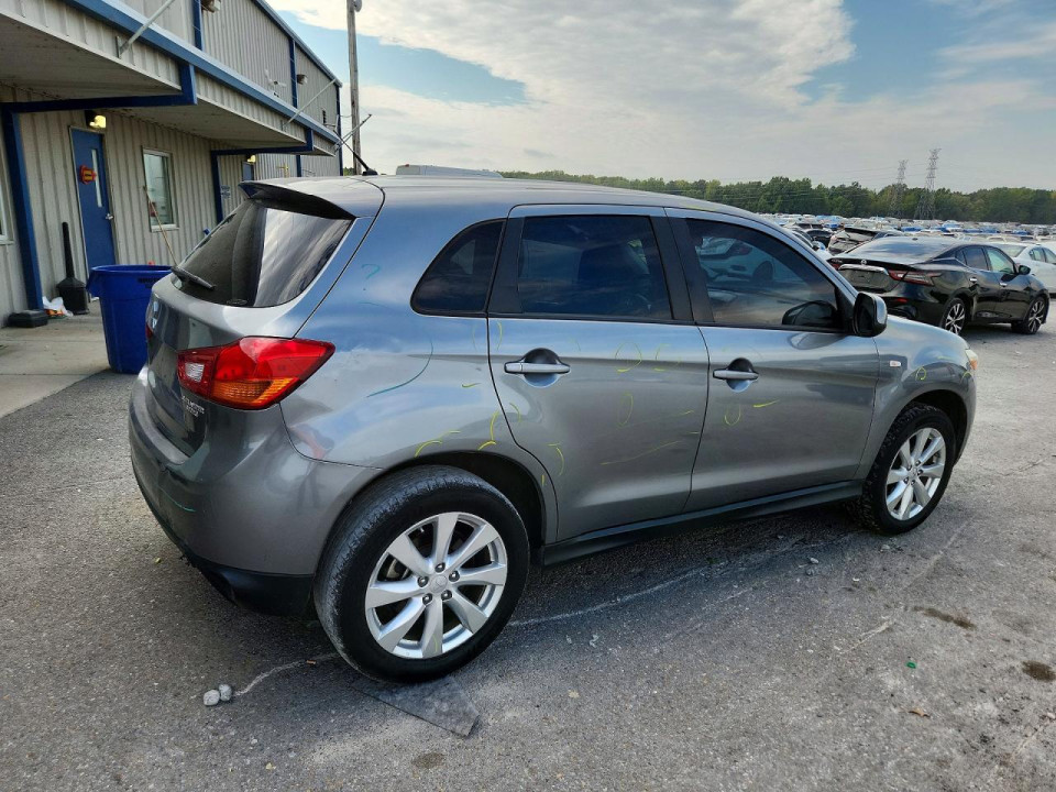Mitsubishi OUTLANDER 2014 — Copart