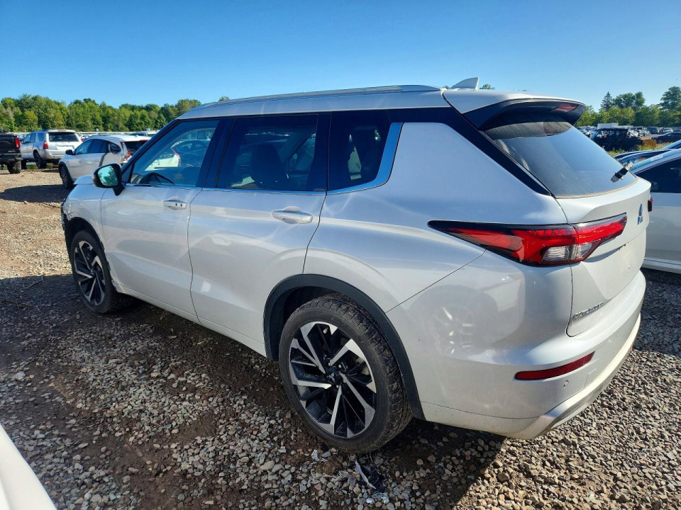 Mitsubishi OUTLANDER 2023 — Copart