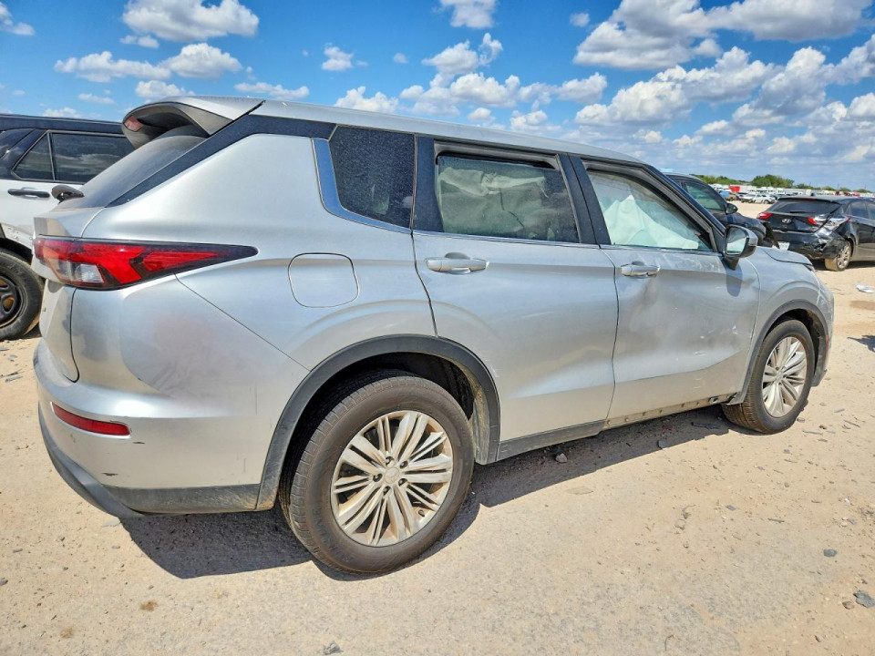 Mitsubishi OUTLANDER 2022 — Copart