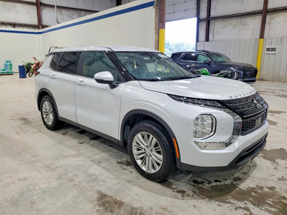 Mitsubishi OUTLANDER 2024 — Copart