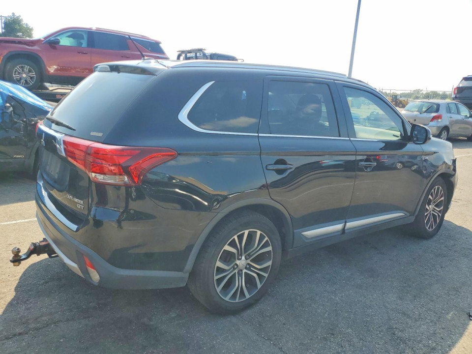 Mitsubishi OUTLANDER 2016 — Copart