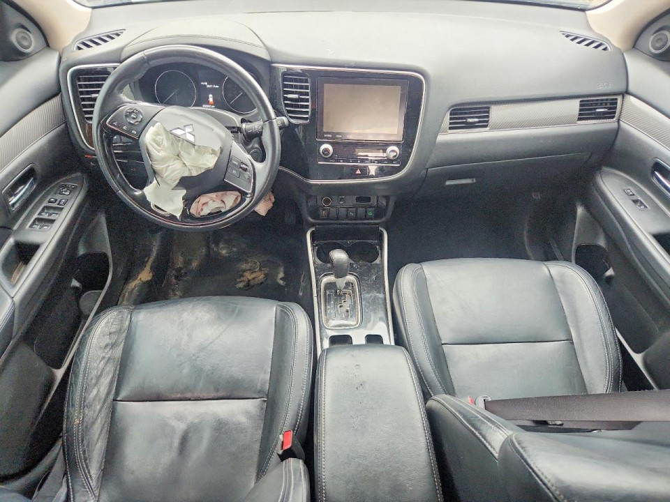 Mitsubishi OUTLANDER 2020 — Copart