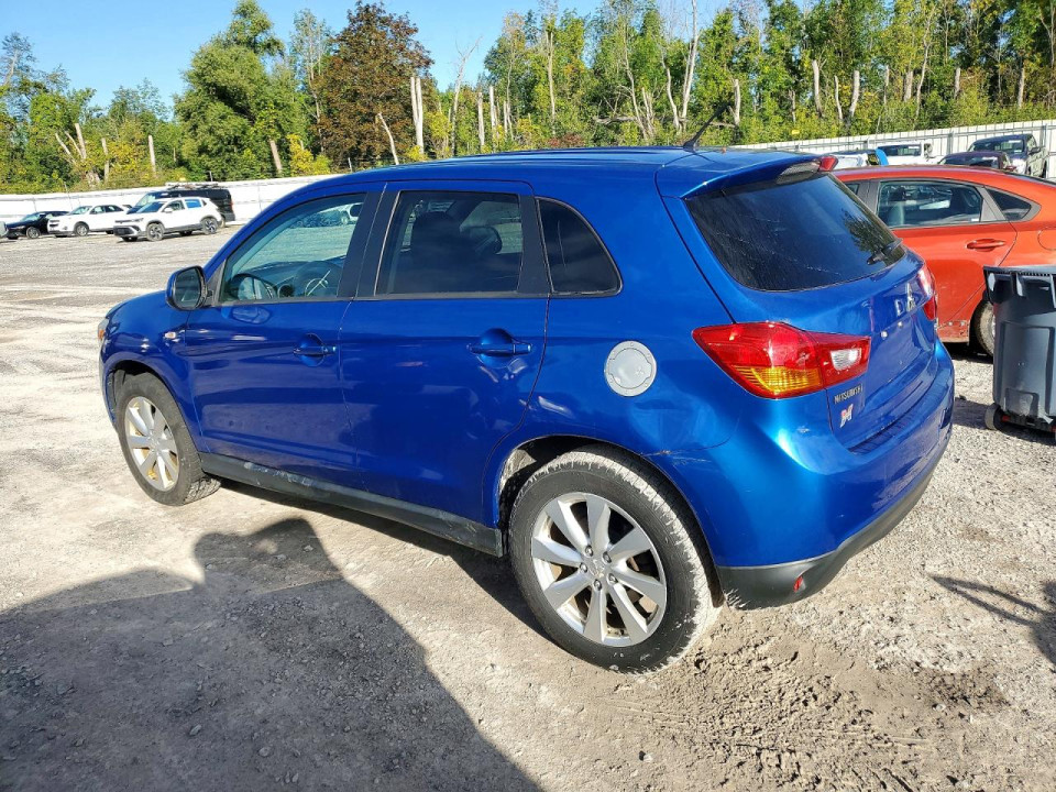 Mitsubishi OUTLANDER 2015 — Copart