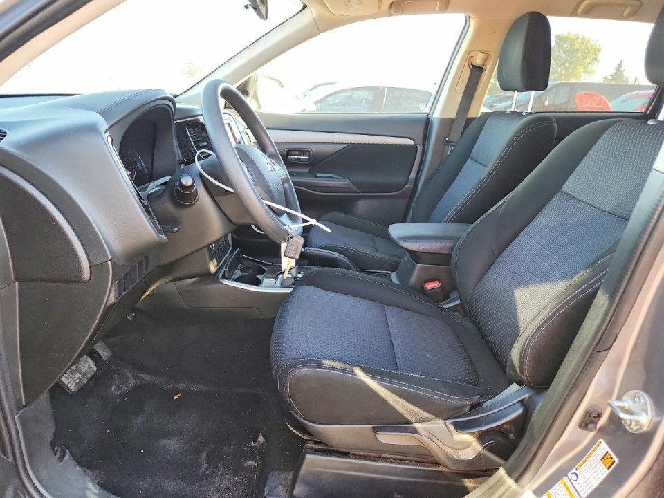 Mitsubishi OUTLANDER 2018 — Copart