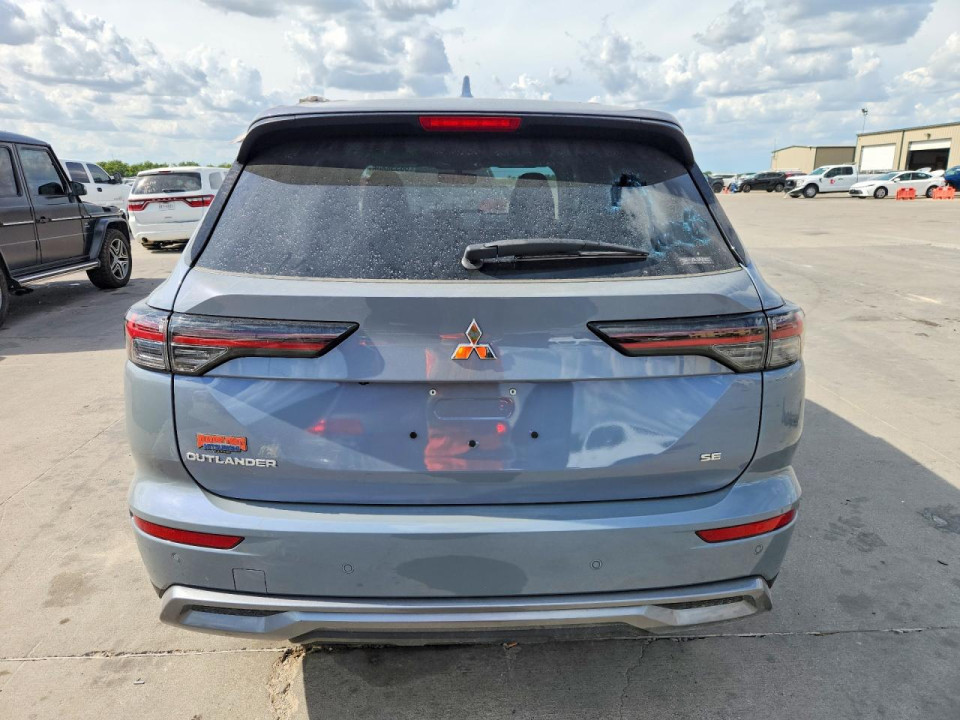 Mitsubishi OUTLANDER 2026 — Copart