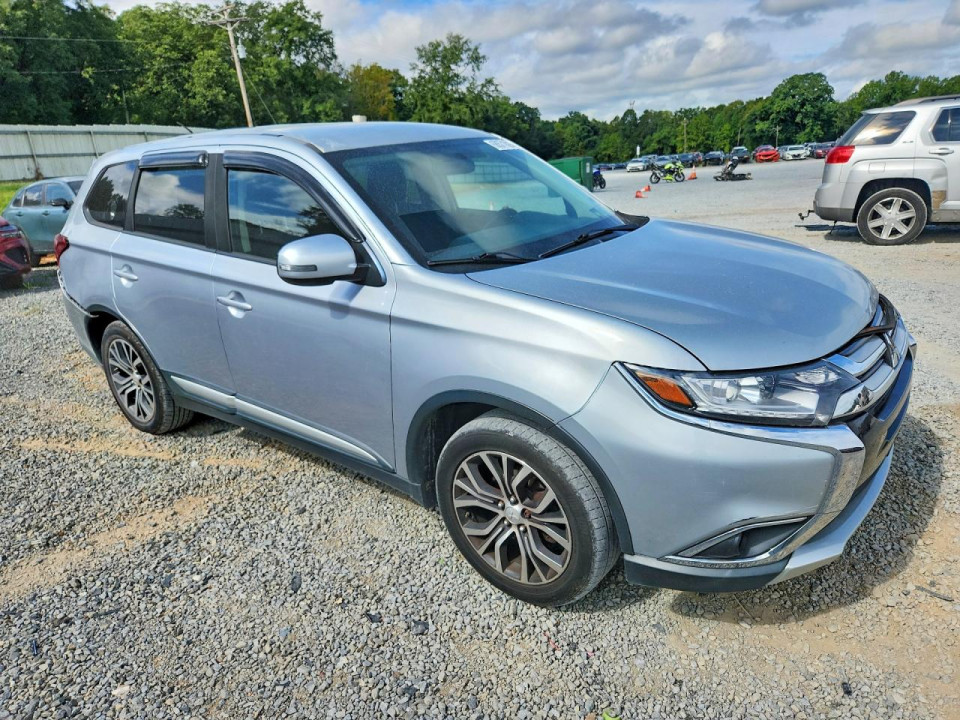 Mitsubishi OUTLANDER 2016 — Copart