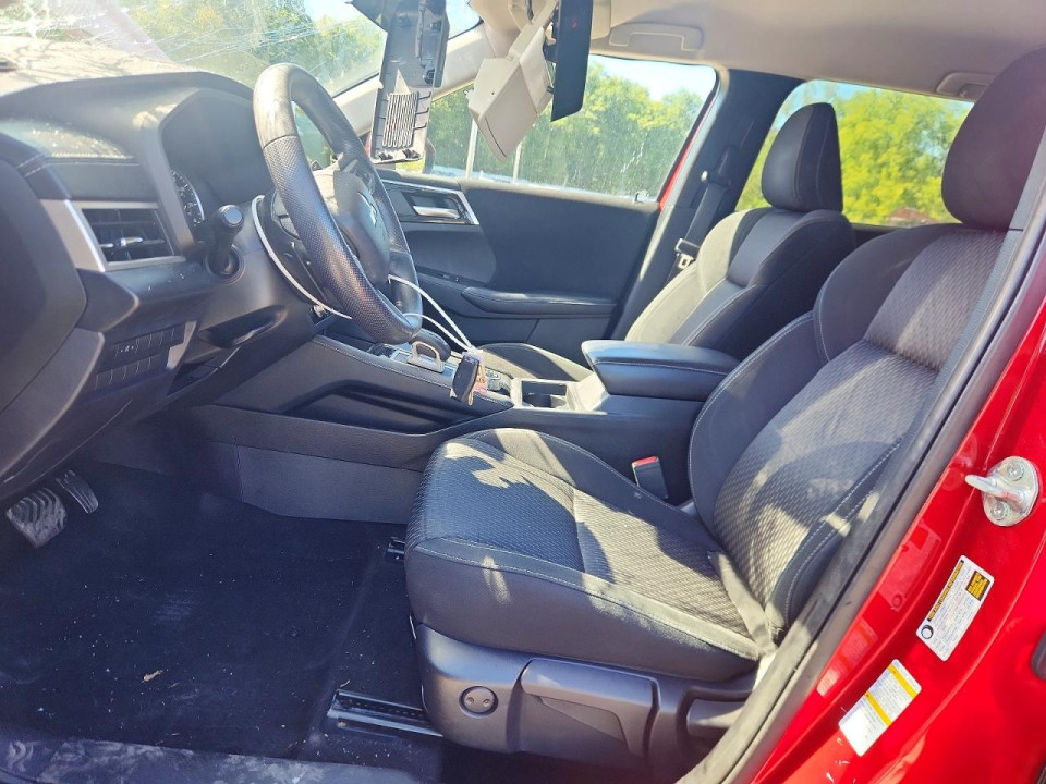 Mitsubishi OUTLANDER 2022 — Copart