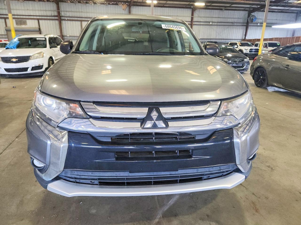 Mitsubishi OUTLANDER 2017 — Copart