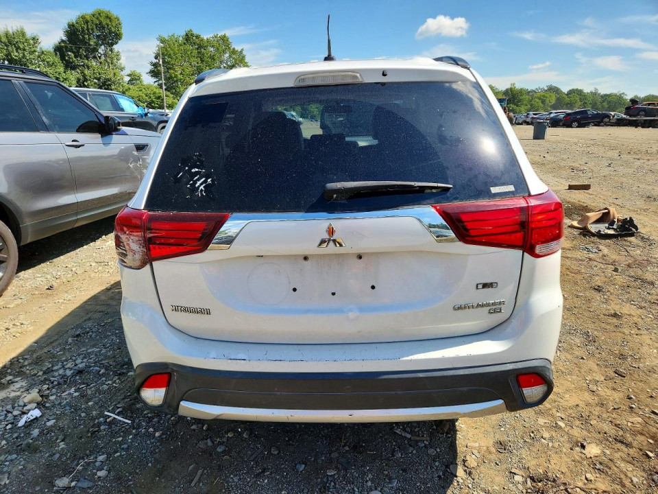 Mitsubishi OUTLANDER 2016 — Copart