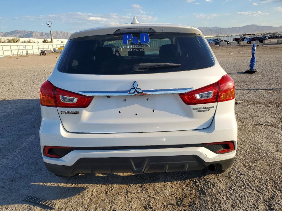 Mitsubishi OUTLANDER 2018 — Copart