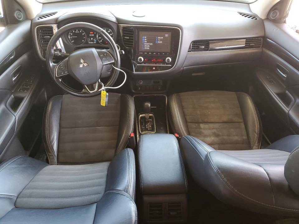 Mitsubishi OUTLANDER 2020 — Copart