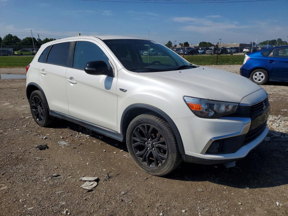 Mitsubishi OUTLANDER 2017 — Copart